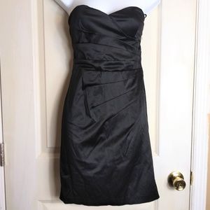 😎 Mystic little black dress size 12 strapless